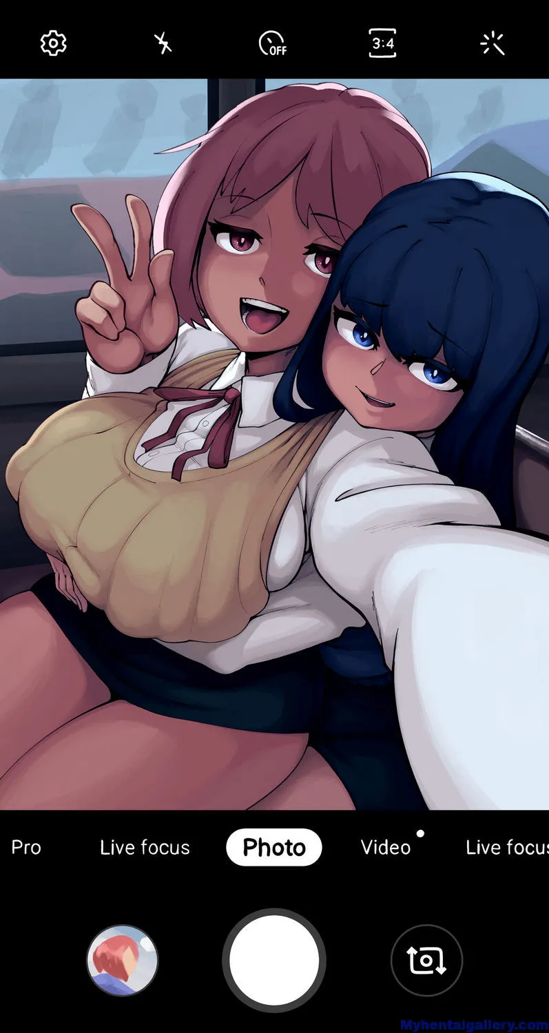 Selfie On The Bus porno comics